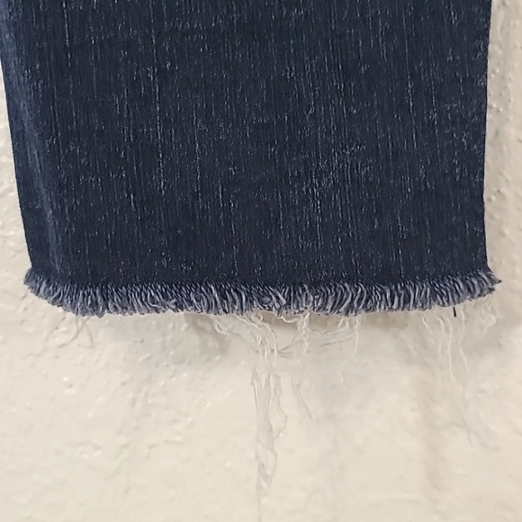 ABERCROMBIE & FITCH Distressed Harper Ankle Jeans, size 24/00 - Picture 6 of 7